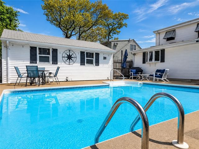 111 Slater Park Avenue, Pawtucket, RI 02861