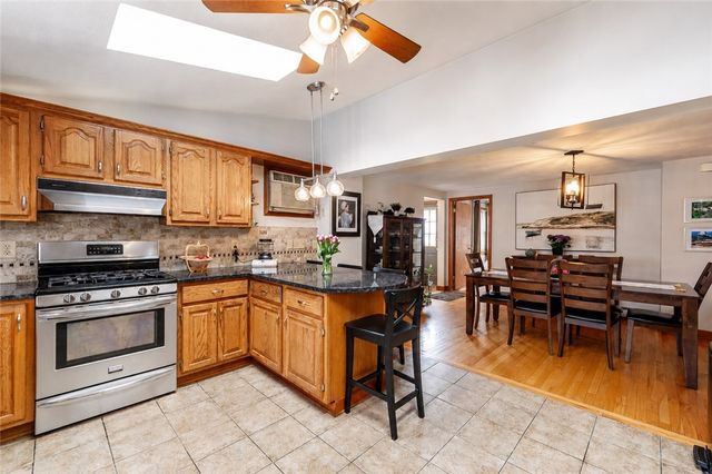 111 Slater Park Avenue, Pawtucket, RI 02861
