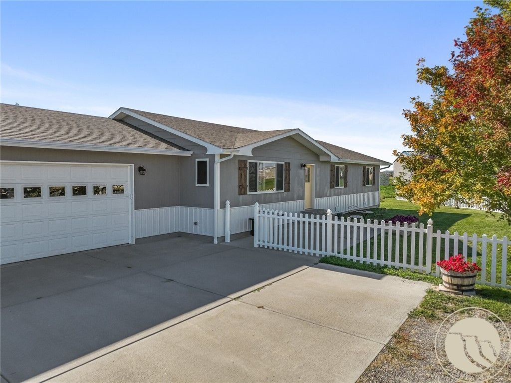 2460 Kens Circle, Worden, MT 59088 photo 2