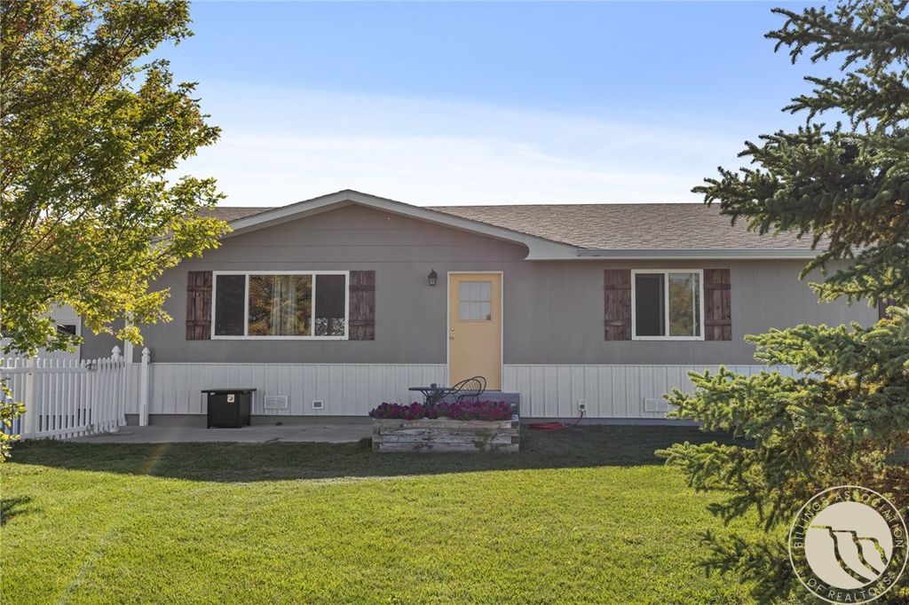 2460 Kens Circle, Worden, MT 59088 photo 3