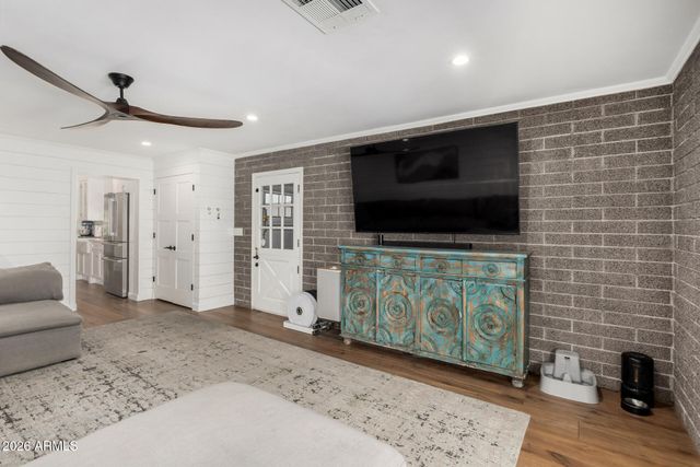 149 S MILLER Street, Mesa, AZ 85204