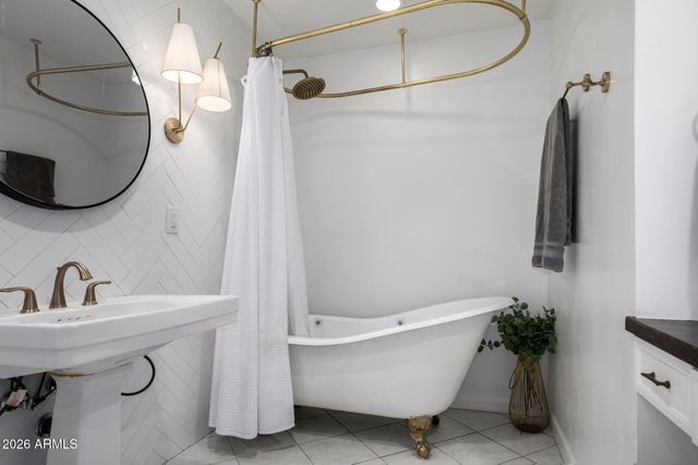 149 S MILLER Street, Mesa, AZ 85204