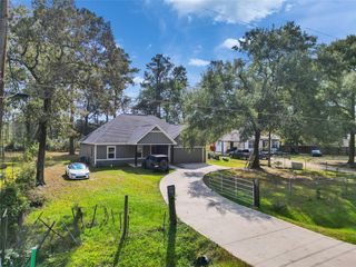 18182 William Lane, Conroe, TX 77302