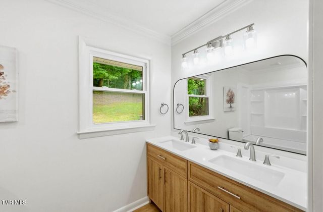 702 May Drive, Jonesborough, TN 37659