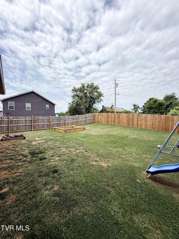 933 Riddle Ridge, Jonesborough, TN 37659