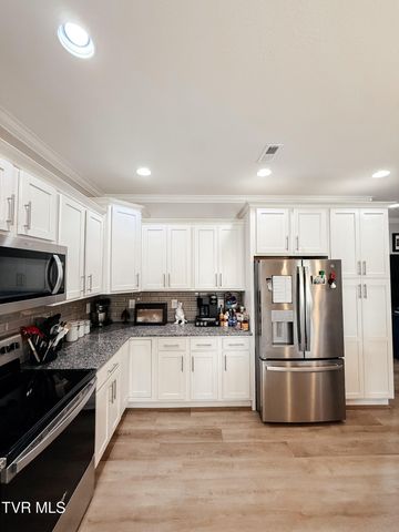 933 Riddle Ridge, Jonesborough, TN 37659