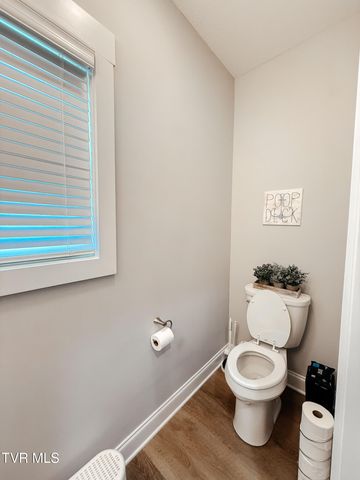 933 Riddle Ridge, Jonesborough, TN 37659