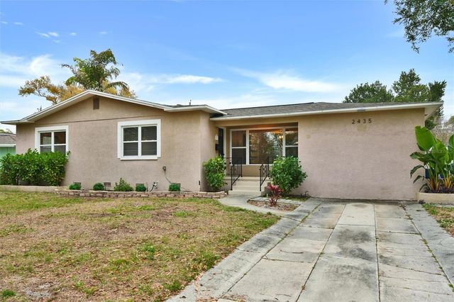 2435 YORK STREET N, St Petersburg, FL 33710