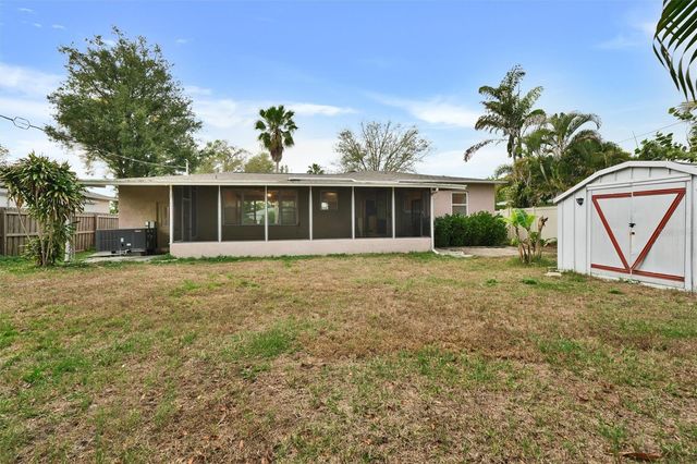 2435 YORK STREET N, St Petersburg, FL 33710