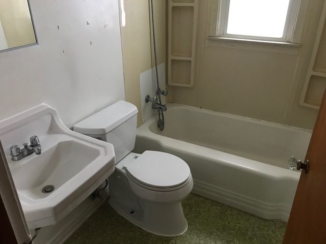 363 E 38TH Street, Erie, PA 16504