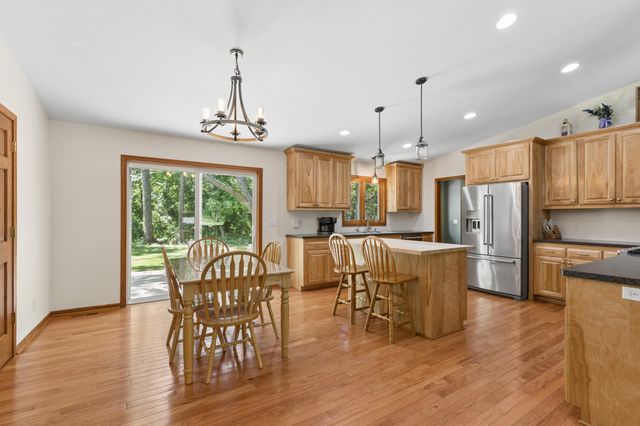 8235 20th Street SE, Buffalo, MN 55313