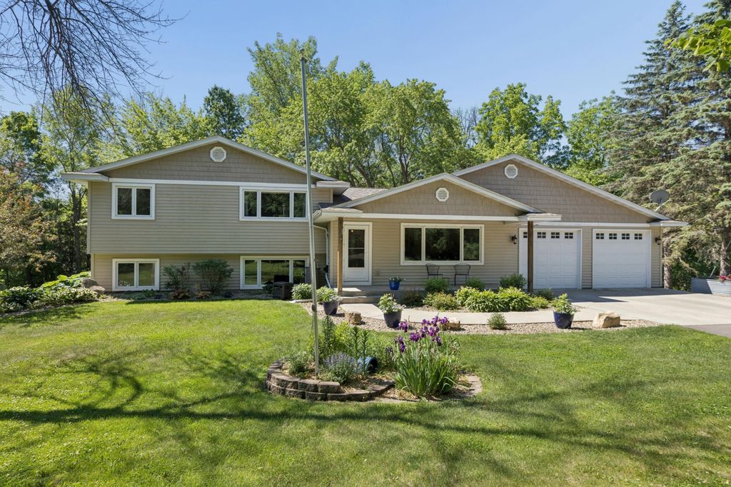 8235 20th Street SE, Buffalo, MN 55313 — photo 2