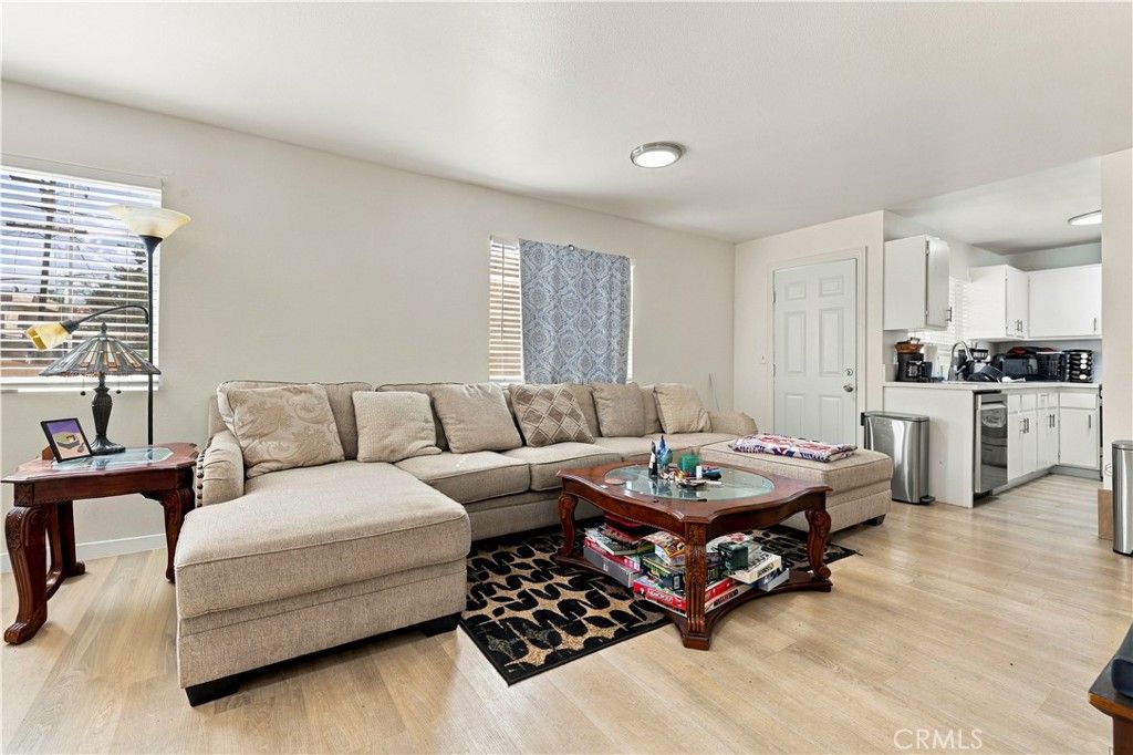 14839 Sylvan Street, Van Nuys, CA 91411 — photo 2
