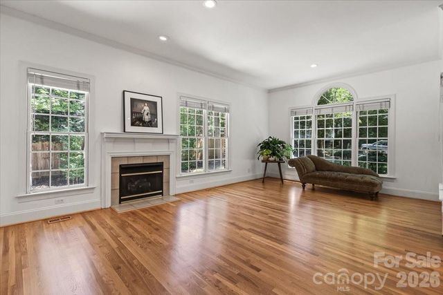 4909 Deer Walk Avenue, Charlotte, NC 28270