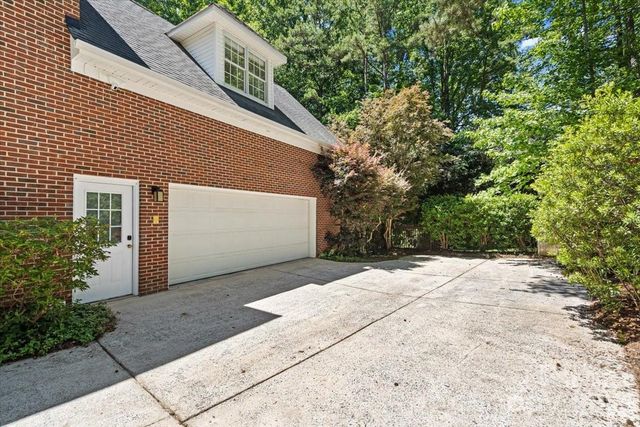 4909 Deer Walk Avenue, Charlotte, NC 28270