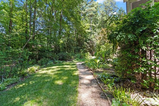 4909 Deer Walk Avenue, Charlotte, NC 28270