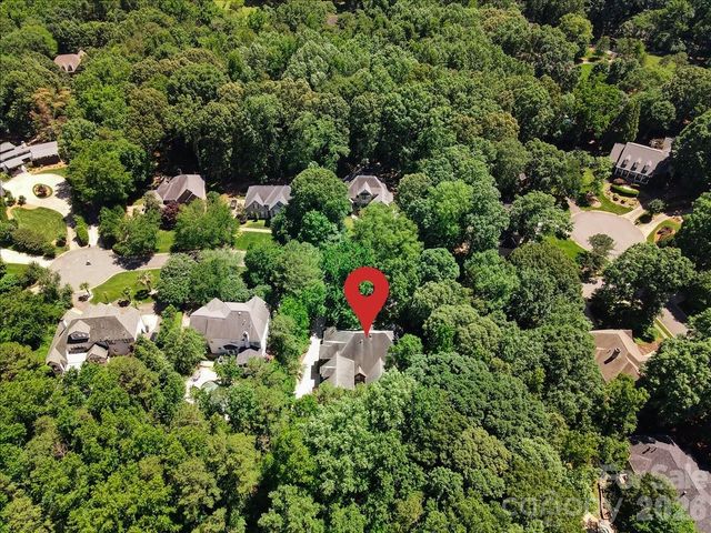 4909 Deer Walk Avenue, Charlotte, NC 28270
