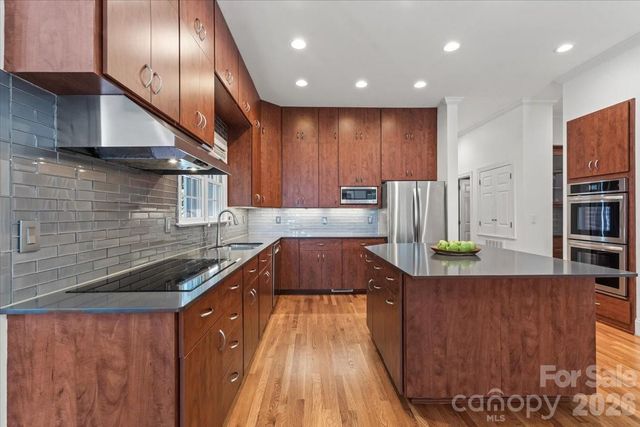 4909 Deer Walk Avenue, Charlotte, NC 28270