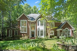 4909 Deer Walk Avenue, Charlotte, NC 28270