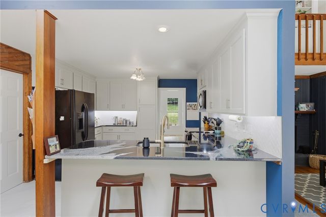 11518 Poplar Ridge Rd, Midlothian, VA 23236