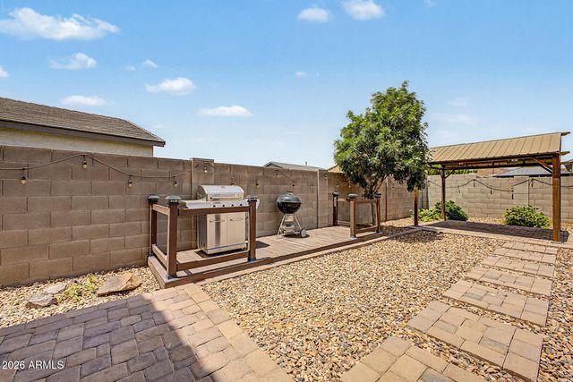13354 W BRILES Road, Peoria, AZ 85383