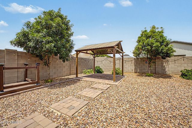 13354 W BRILES Road, Peoria, AZ 85383