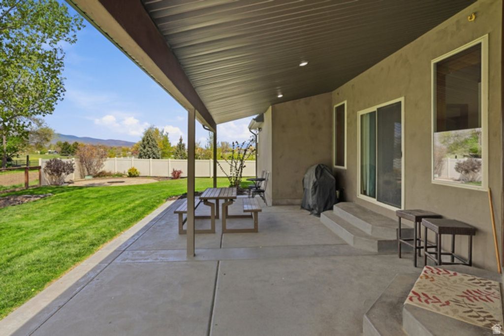 Image 31 of property listing at 486 E 100 N, Tremonton, UT 84337
