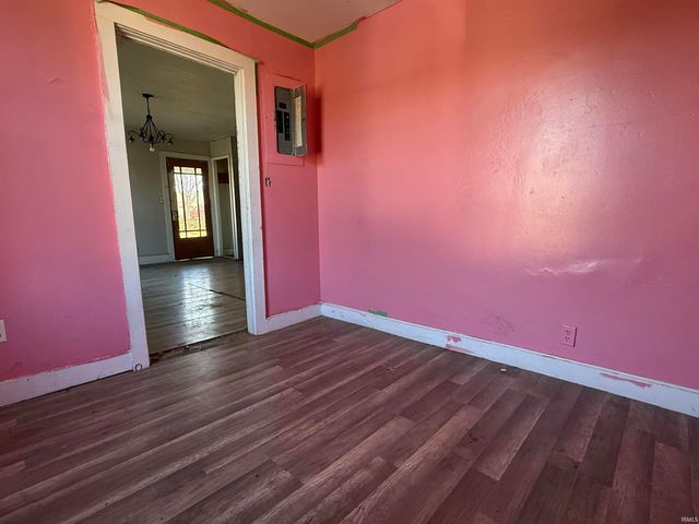 206 N Third Street, Owensville, IN 47665