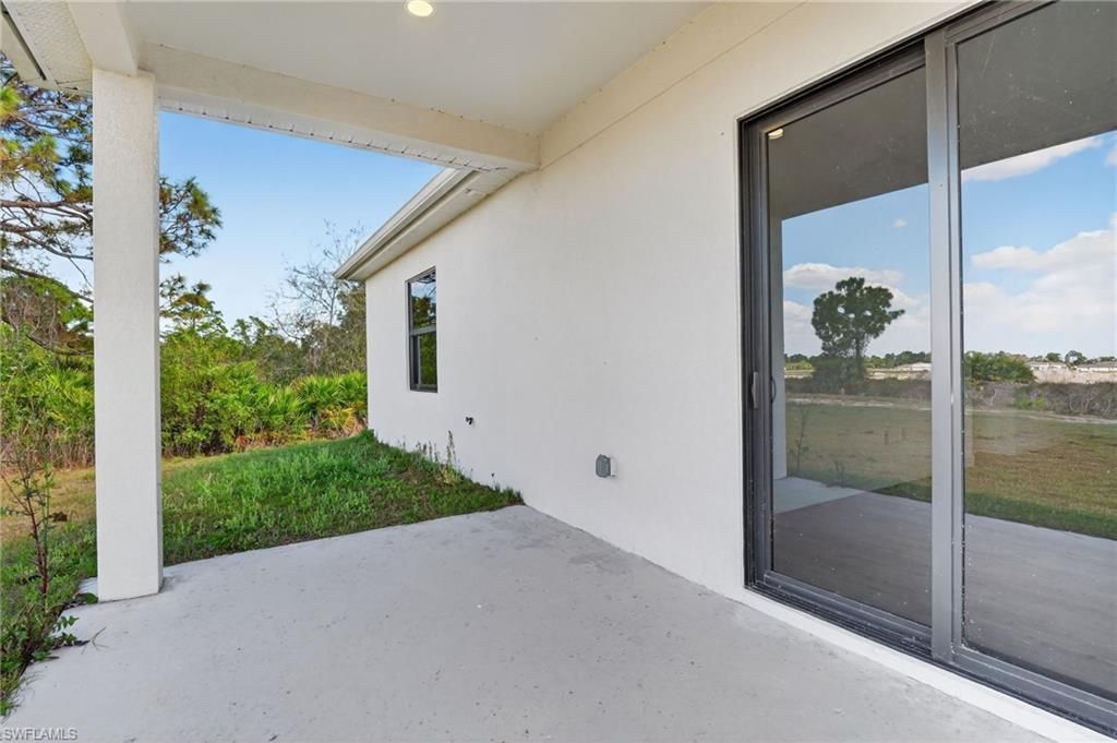 633 Cane ST E, LEHIGH ACRES, FL 33974 — photo 4