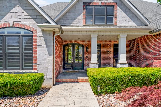 140 Danford Dr, Clarksville, TN 37043
