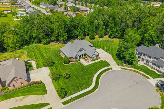 140 Danford Dr, Clarksville, TN 37043