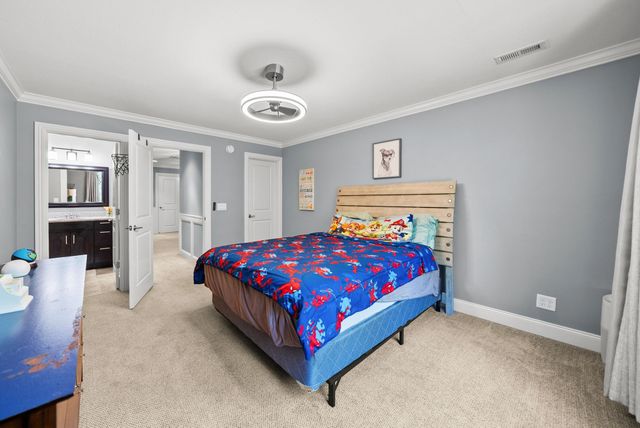 140 Danford Dr, Clarksville, TN 37043