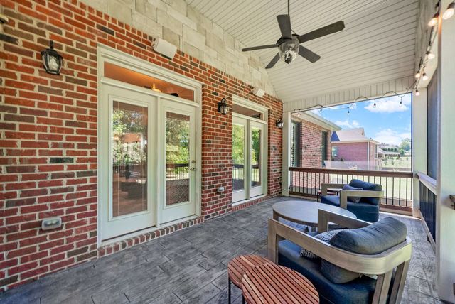 140 Danford Dr, Clarksville, TN 37043
