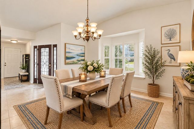 10 Harbor Lane, Kemah, TX 77565