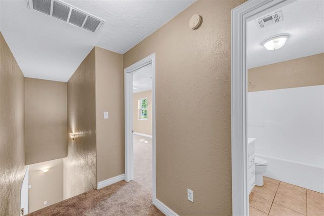 1335 NW Ash Ave, Lawton, OK 73507