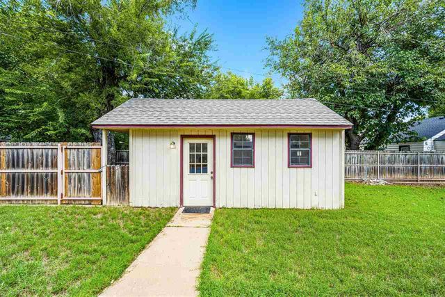 1335 NW Ash Ave, Lawton, OK 73507