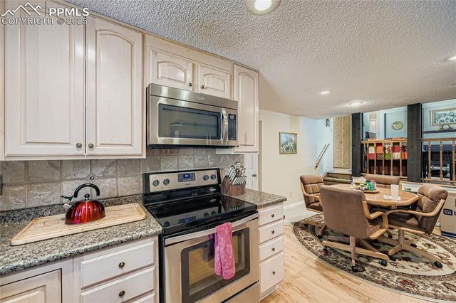 4326 Winding Circle, Colorado Springs, CO 80917