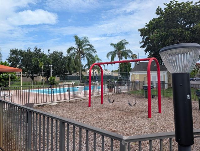 1300 NW 122nd Terrace, Pembroke Pines, FL 33026