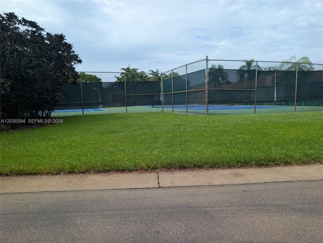 1300 NW 122nd Terrace, Pembroke Pines, FL 33026