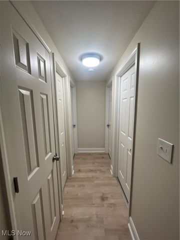 2069 Hubbard Road, Madison, OH 44057