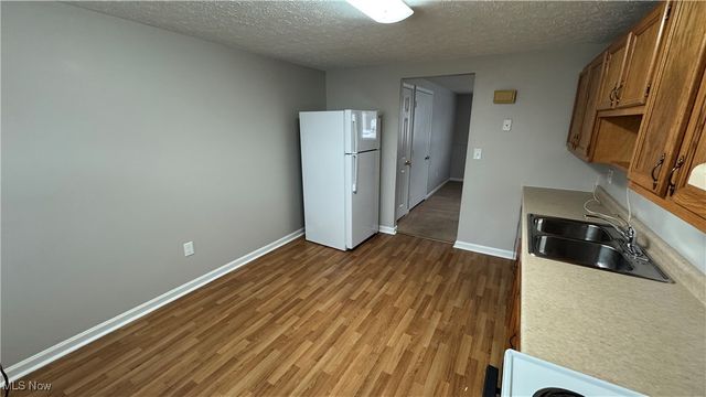 2069 Hubbard Road, Madison, OH 44057