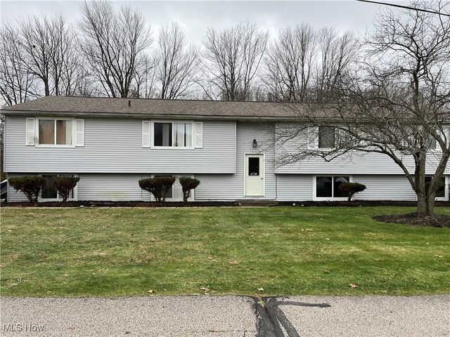 2069 Hubbard Road, Madison, OH 44057