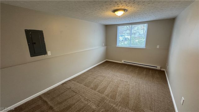 2069 Hubbard Road, Madison, OH 44057