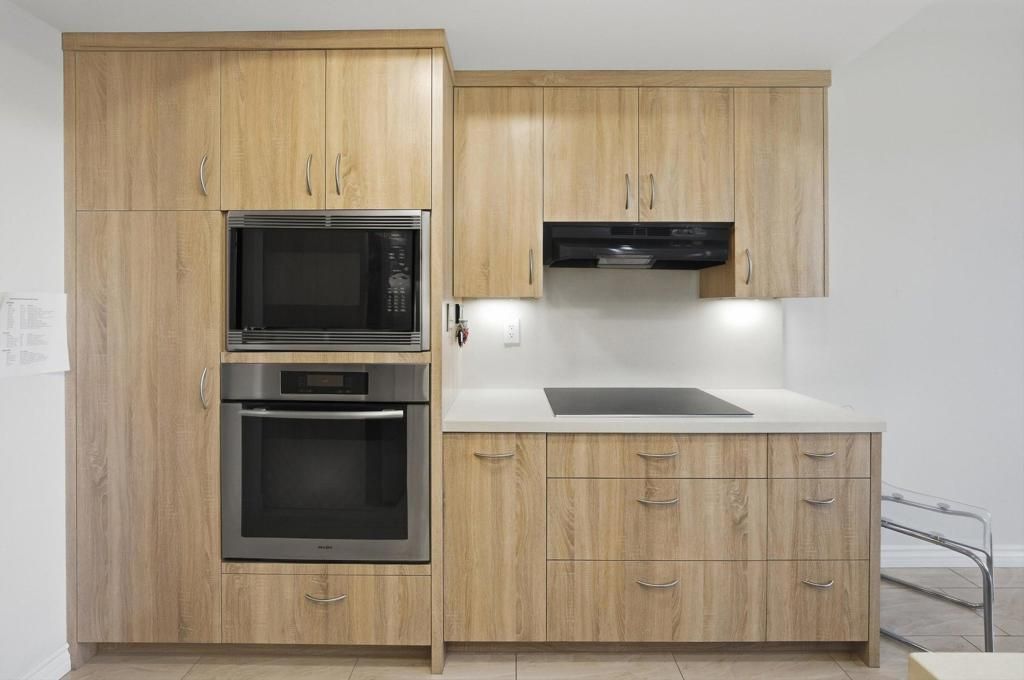 Image 3 of property listing at 910 Island Drive 114, Rancho Mirage, CA 92270
