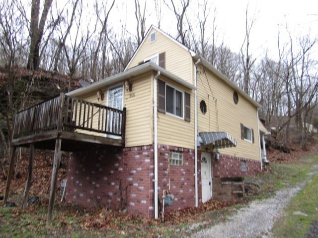 355 Days Run Rd, East Deer, PA 15084