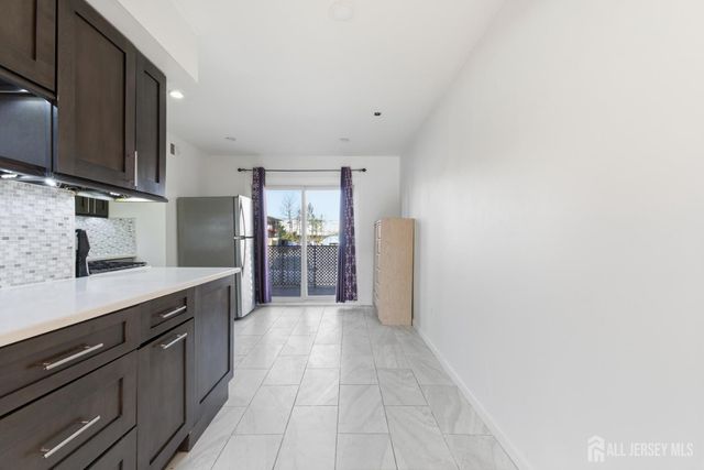 161 Evergreen Road 2A, Edison, NJ 08837