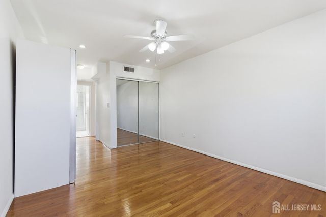 161 Evergreen Road 2A, Edison, NJ 08837