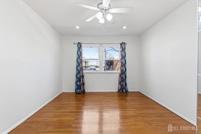 161 Evergreen Road 2A, Edison, NJ 08837