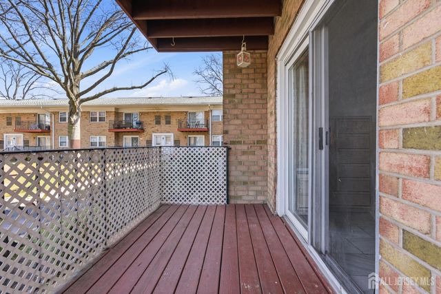 161 Evergreen Road 2A, Edison, NJ 08837