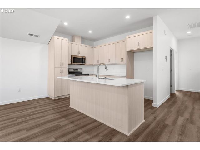 5022 Ne 113TH Loop, Vancouver, WA 98686